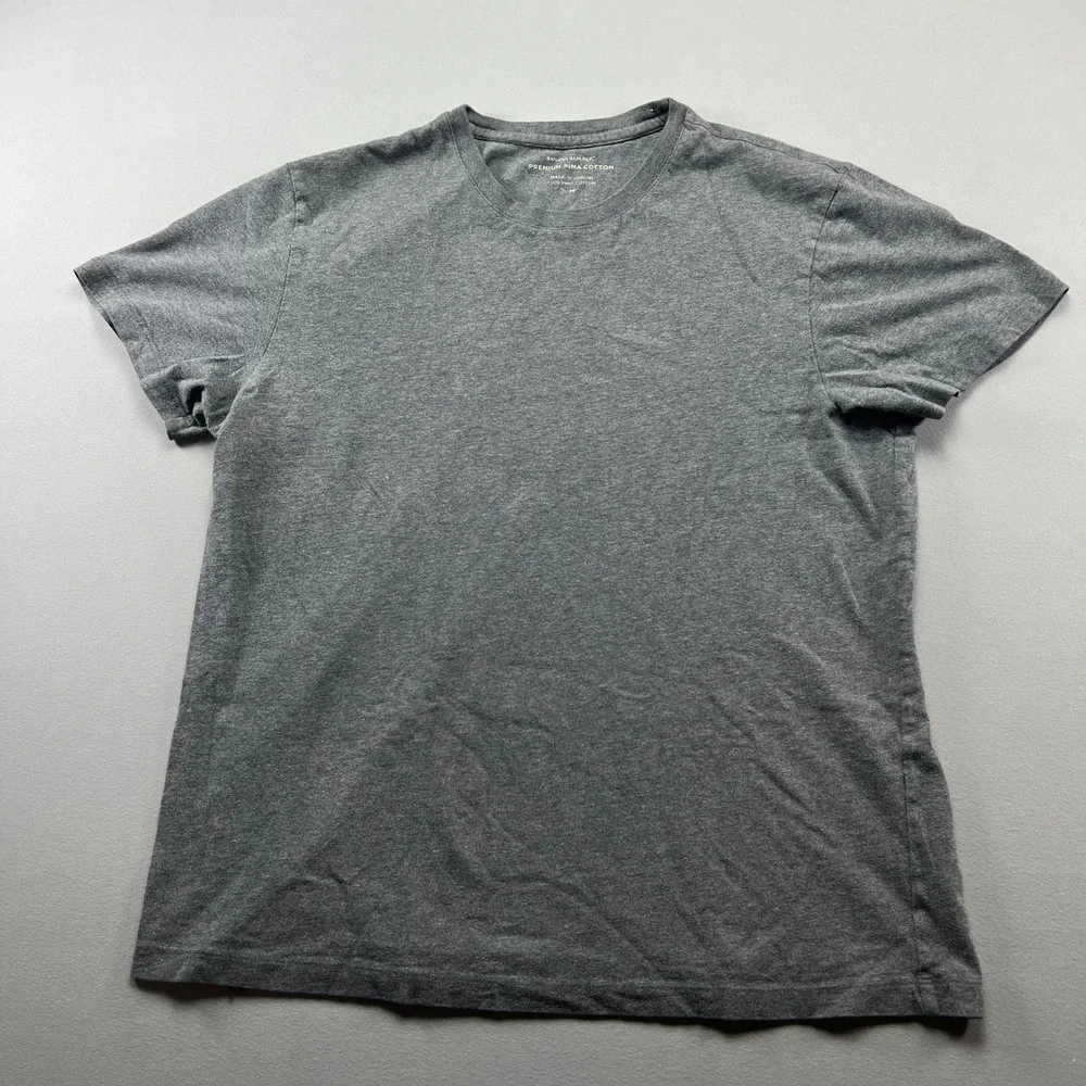 Banana Republic T Shirt Mens Medium Charcoal Gray Premium Pima Cotton Crew Neck